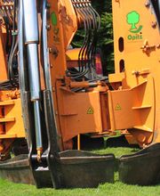 Opitz GmbH & Co. KG, Großbaumverpflanzung Bild 9