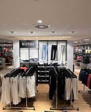 AWG Mode Center Zossen Bild 13