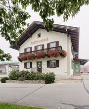 Vor Ort in der Maillinger Straße 9 in Tuntenhausen.