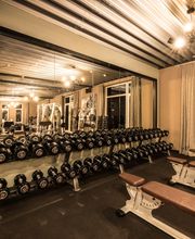 Fitness First Aalen - Hanteltraining