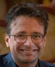 Profilfoto_Pianist_Marcus_Sukiennik_Koeln_Rheinland_Nettersheim_Eifel_NRW_Deutschland.jpg