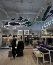 Overall View - In-Store