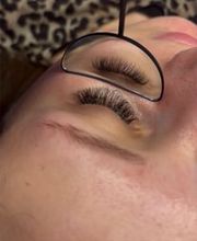Lashes by Larissa Bild 3