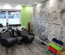 A-Haar Die Friseure Bild 4