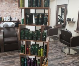 C' Mon Coiffeur image 10