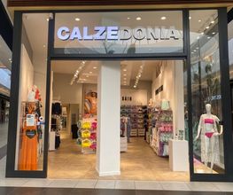 Calzedonia image 1