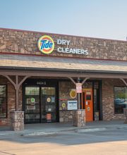 Tide Cleaners image 4