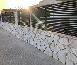 PARED_PIEDRA2.jpg