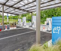 This is a picture representing NF042677 (FUELING) - REL.LORMONT