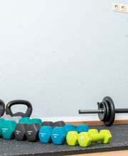 hanteln-im-trainingsraum.jpg