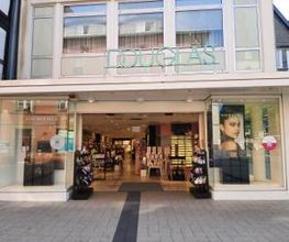Douglas Detmold Bild 1