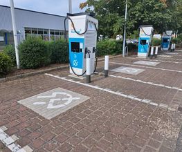 Shell Recharge Charging Station Bild 1
