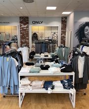 AWG Mode Center Mindelheim Bild 6