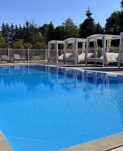 DOMAINE BLUE GARDEN image 1