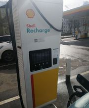 Shell Recharge Charging Station Bild 2
