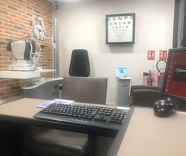 Optic 2000 image 18