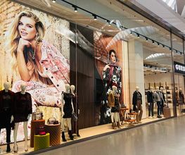 GUESS immagine 4