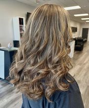 Fantastic Sams Cut & Color image 4
