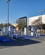 bp pulse Charging Station image 4