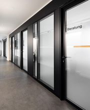 IDent Kassel | Zahnarzt Dr. Ila Davarpanah Bild 11