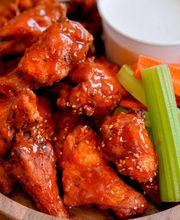 Oggi's Sports | Brewhouse | Pizza image 5