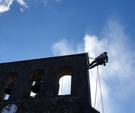 Acrobatic image 3