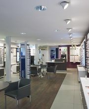 Alain Afflelou image 8