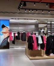 On Flagship Store Milan Vittorio Emanuele immagine 1