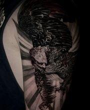 Canvas Tattoo & Art Gallery image 7