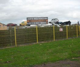 Auto Destruction image 2