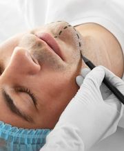 Als spezialisierte HNO-Ärzte in der Schweiz bieten wir eine breite Palette ästhetischer Eingriffe, um Ihre natürliche Schönheit zu betonen und Ihre Lebensqualität zu verbessern.