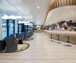 Lobby bar