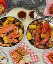 Angry Crab Shack image 11