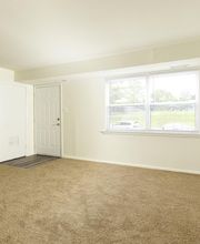 Middle River Townhomes image 15