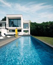 Swimmingpool Bild 1