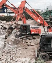 Büttel GmbH (Bauschuttrecycling-Schüttgüter-BETON2GO-Transporte-Containerdienst-Erd & Abbruch) Bild 11