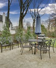 Fox Trail Memory Care Living image 2