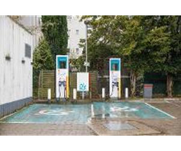 Shell Recharge Charging Station Bild 3