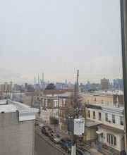 Solo at Hudson image 2