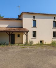 RM. Deco &Face image 3