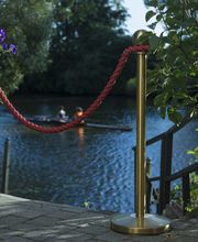 Biergarten und fleißige Ruderer