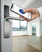 Schütz Schlüssel- und Schreinerservice GmbH Bild 9