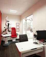 Opticien BRON Optical Center image 1