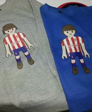 Vinilo de impresión sobre sudadera de algodón.