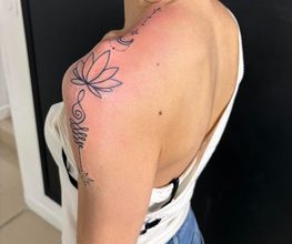 Sixtine Tattoo Shop image 15