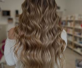 FATA HAIR FASHION di Zanchi Thea Bild 9