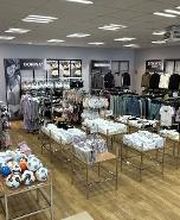 AWG Mode Center Bernsdorf Bild 5