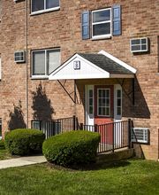 Boothwyn Court Apartments image 7