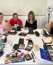 Escuela Makeup by Bea Huertas imagen 5