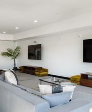 Meridia Brownstones image 16